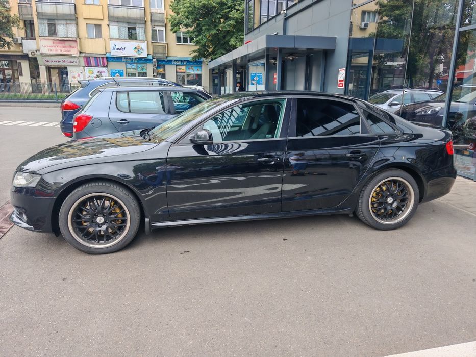 Vând AUDI A4 B8 2010