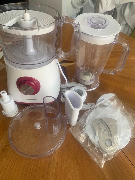 кухненски робот750 W, Купа 1.2 л, Блендер 1.8 л, 4 диска, Бял/Бордо