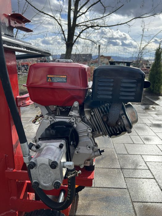 Crepator lemne 14T motor pe benzina