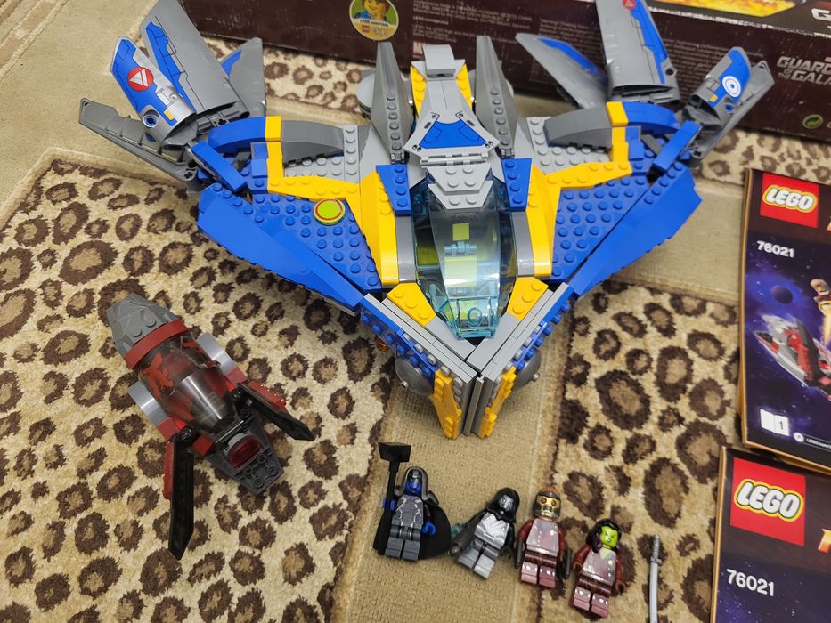 Продам набор лего марвел корабль мелано 2014 года