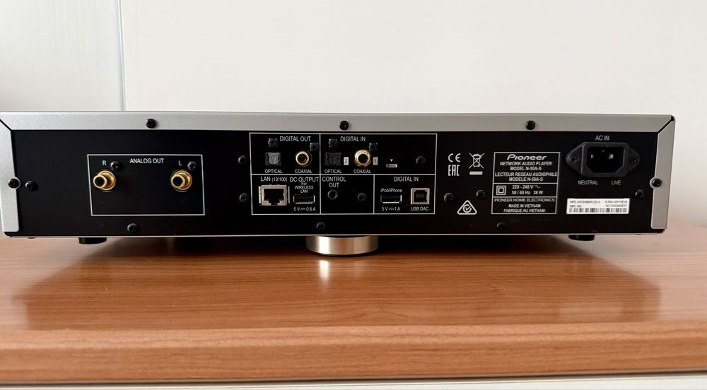 Стримър плейър DAC Pioneer N-50A