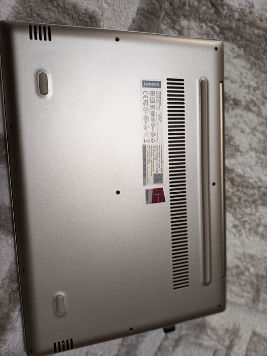 Laptop i3 nou carcasa aluminiu