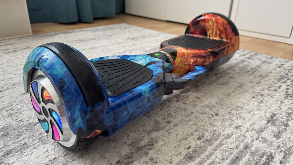 Hoverboard Electric cu Bluetooth LED si Telecomanda Flame & Ice