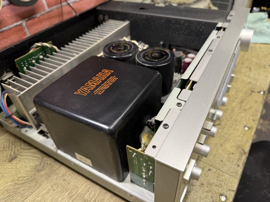 Yamaha AX-900 Топ стерео усилвател