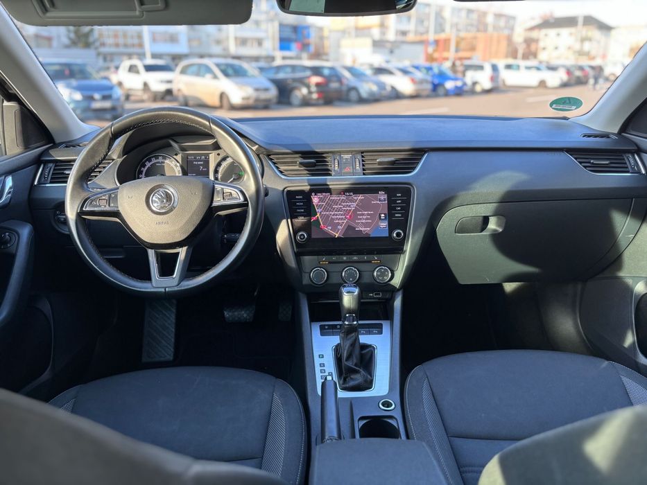 SKODA Octavia 2020 — imagine 4