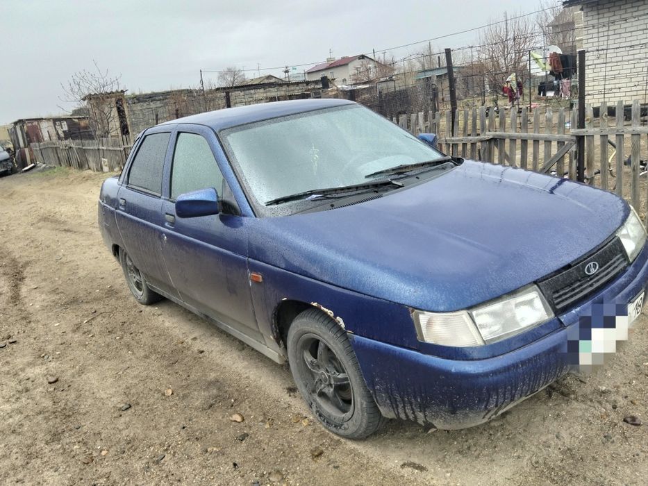 Продам машину 2110