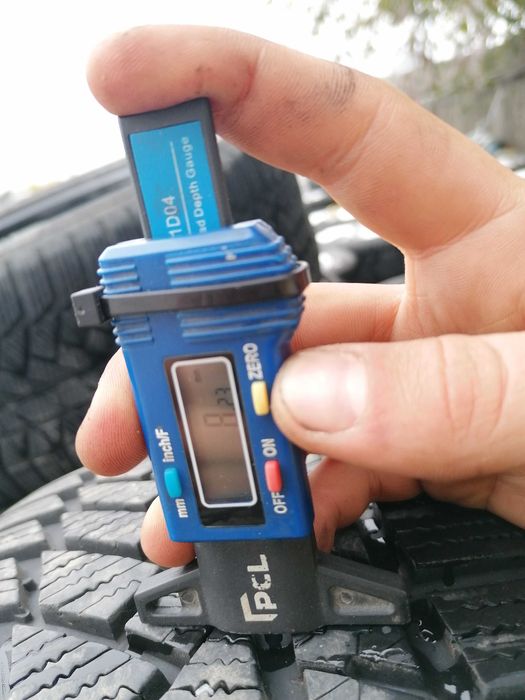 Set 4 Anvelope Iarna Continental WinterC 235 50 R18 Dot 2015 ci108