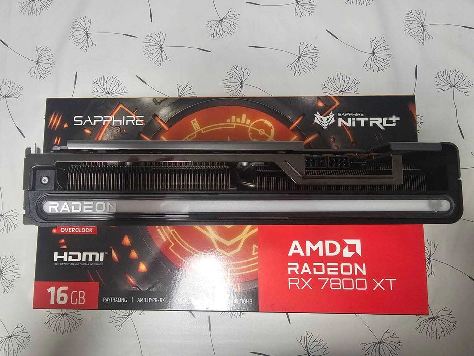 Видео карта AMD Radeon RX 7800XT 16GB Sapphire Nitro+