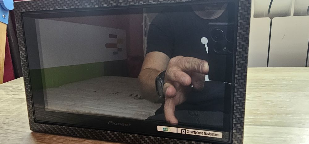 Продавам Pioneer SPH-DA250DAB