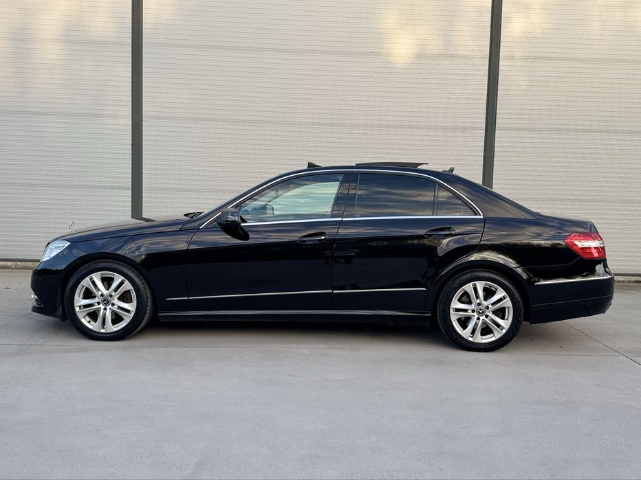 MERCEDES-BENZ E-Class 2012 — imagine 3
