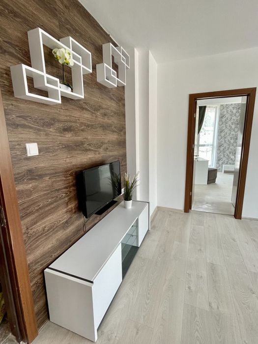 Дава се под наем Тристаен апартамент в София, Люлин 7 - 70 кв.м за 459 € - Снимка #2