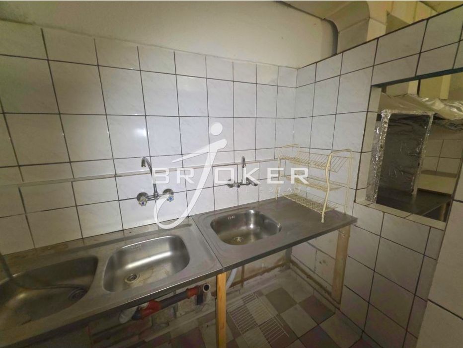 Заведение в Кърджали-Възрожденци