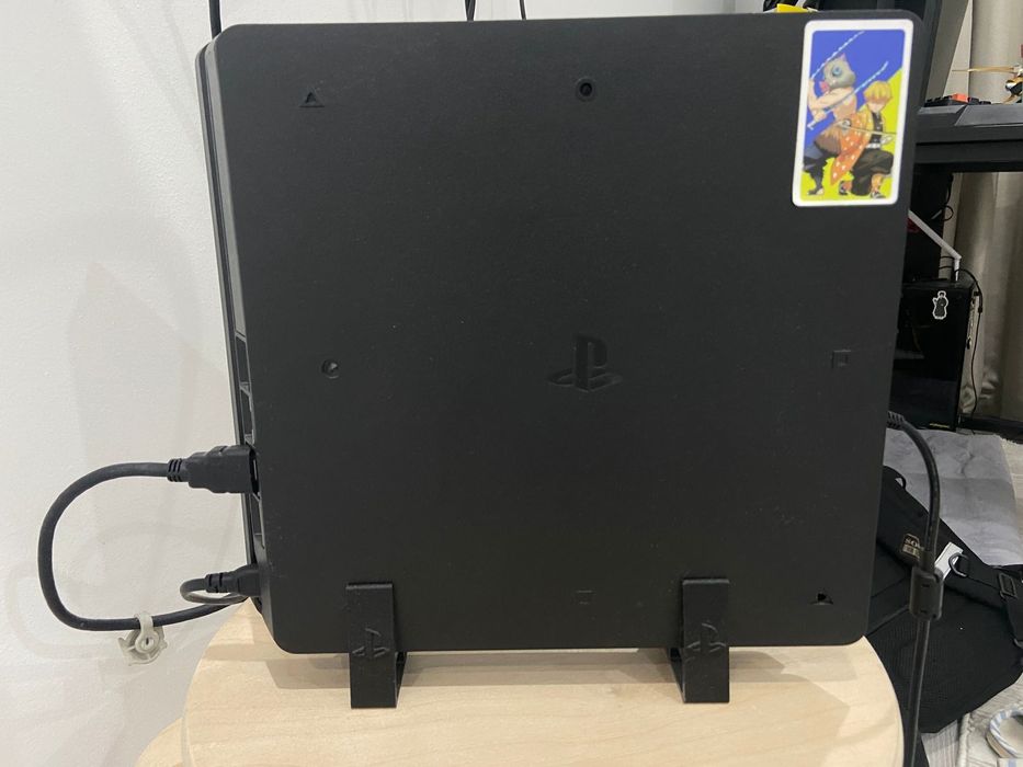 Sony PlayStation 4 slim