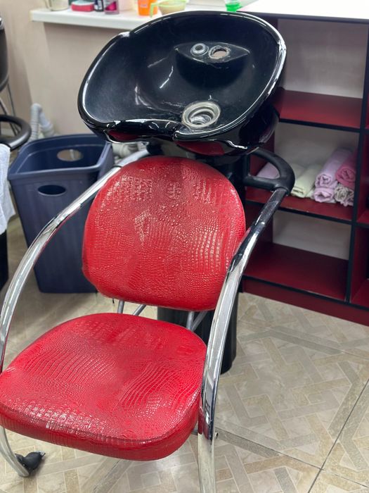 Мойка и шкафы для салона