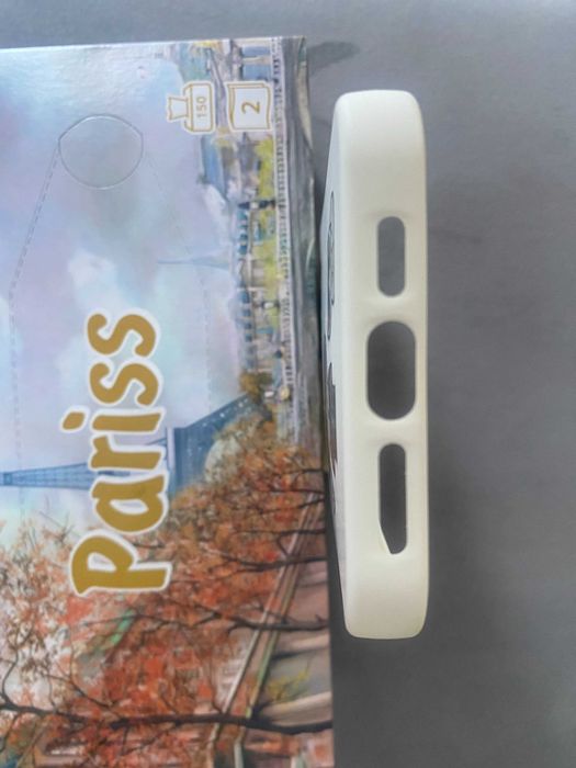 Husă nouă pentru iPhone 13 Pro Max.