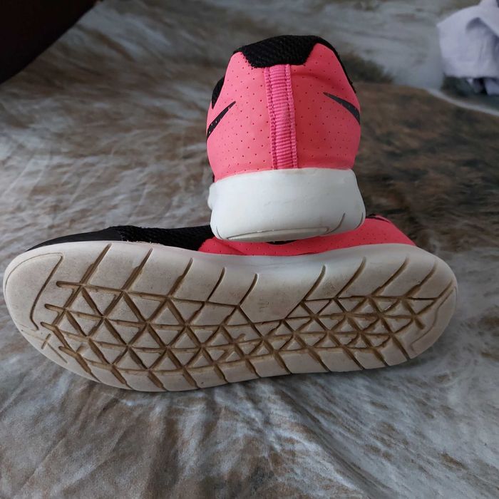 Кроссовки 35 размер