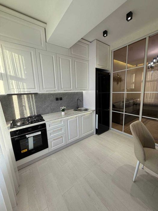 Продаётся 3-х комнатная квартира ул Махтумкули