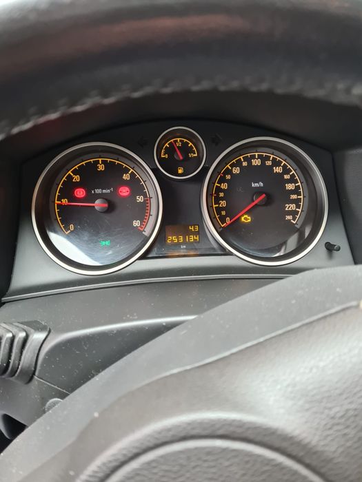 Vând Opel Astra H 2008