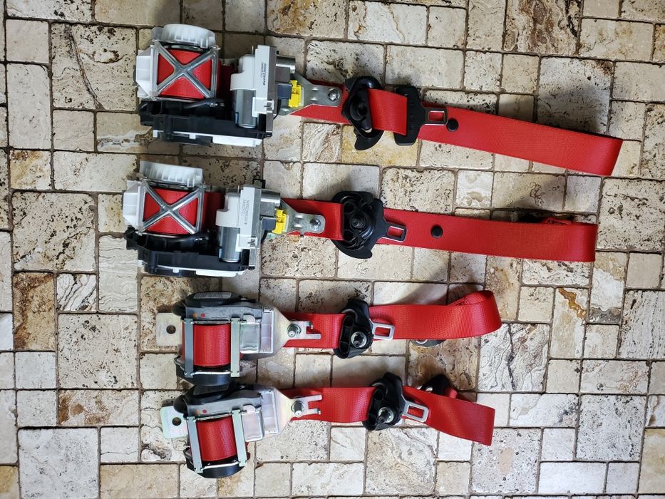 SET Centuri Siguranta MERCEDES GLE W292 AMG Rosii
