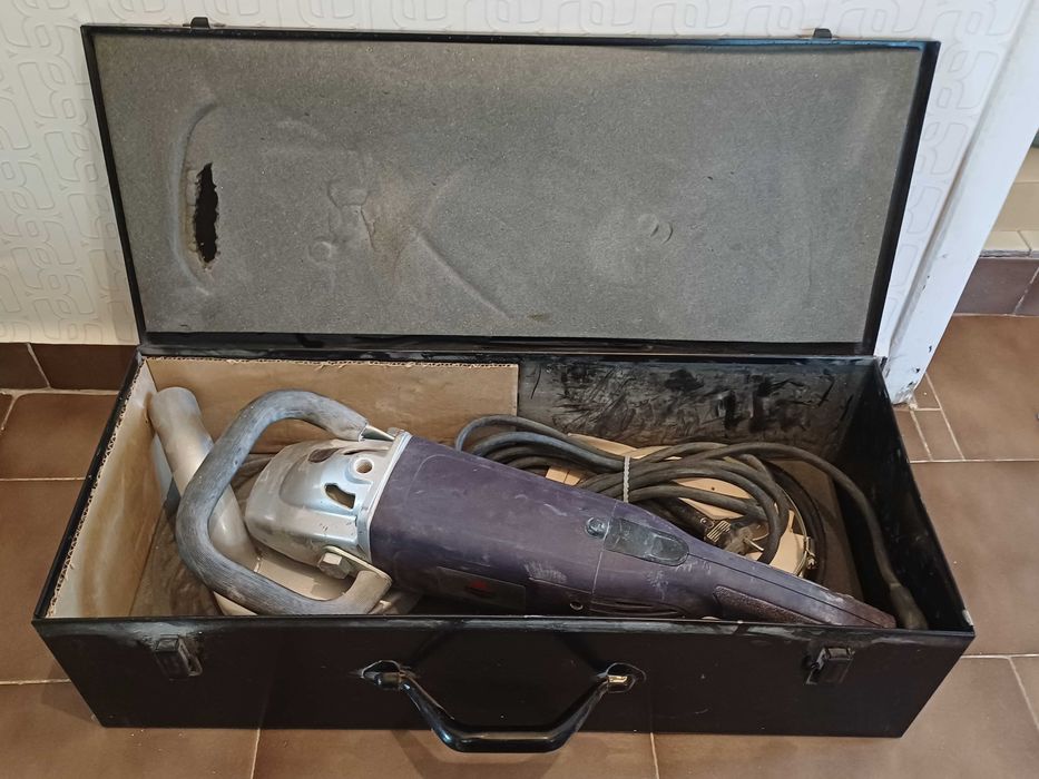 Шлайф за бетон SPARKY 2100 W