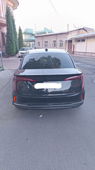 Hongqi Honji E QM5