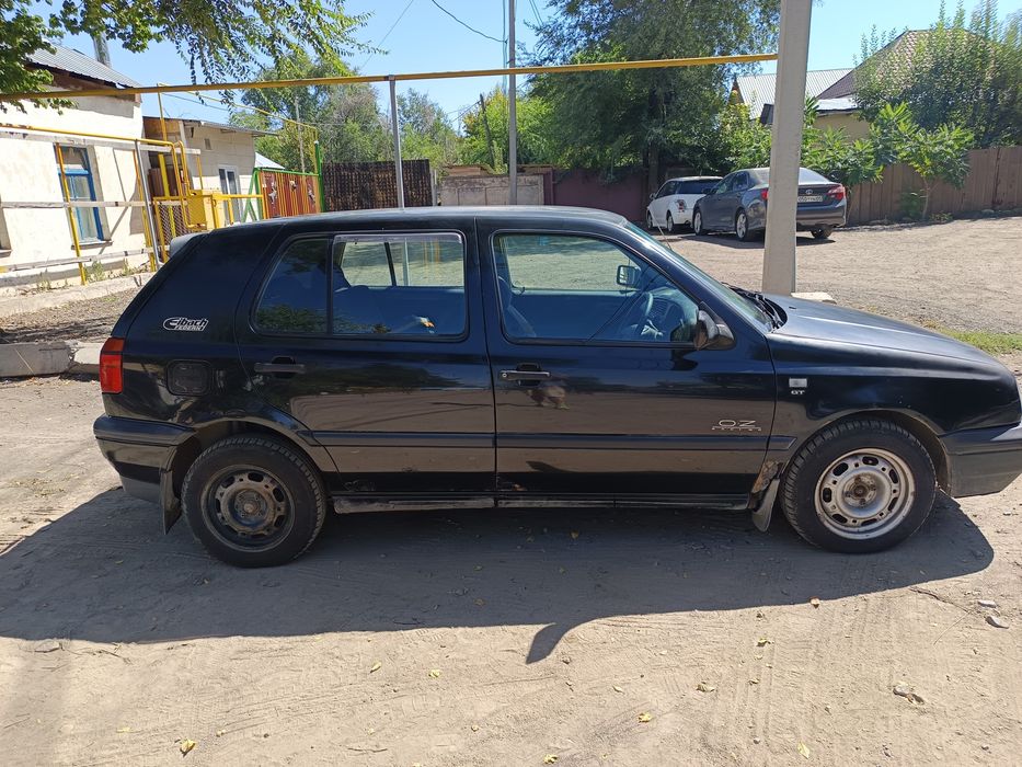 Продам гольф 3 ПРАВЫЙ РУЛЬ