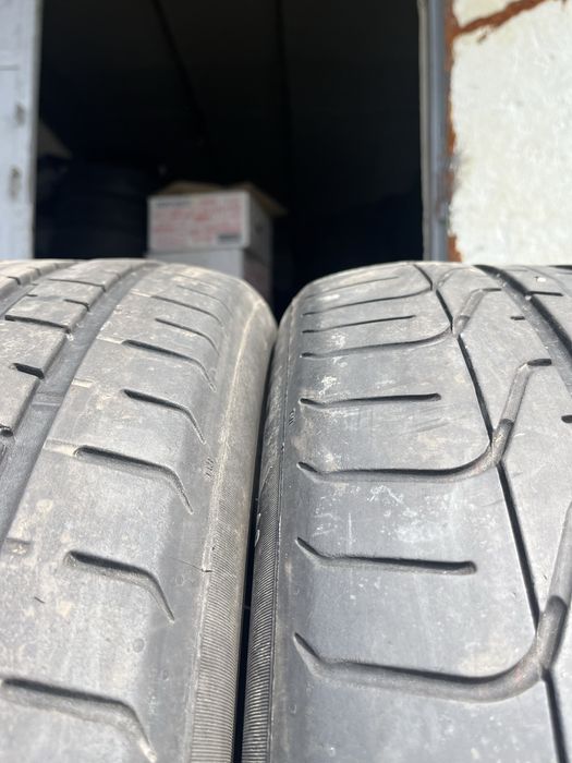 4 бр. летни гуми 255/40/20 Pirelli AO 4,5-5,5 mm DOT 2718