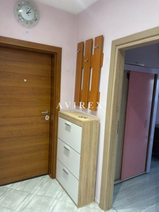 Дава се под наем Тристаен апартамент в Пловдив, Кючук Париж - 90 кв.м за 382.5 € - Снимка #1