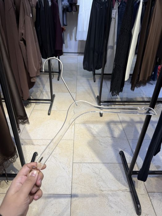 Вешалка сатылады