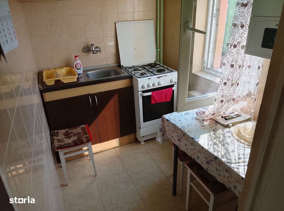 Gataonirta zona compa etaj 3