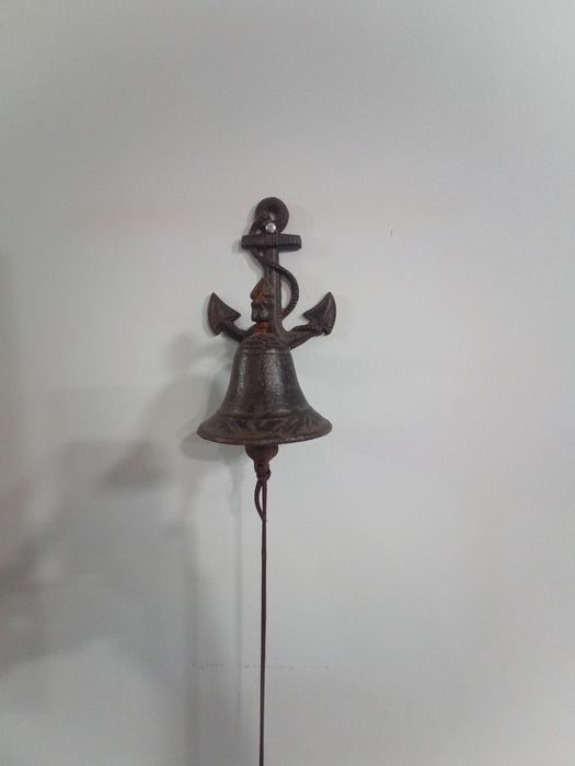 Автентична чугунена камбана Морска котва - Масивна отливка с превъзход