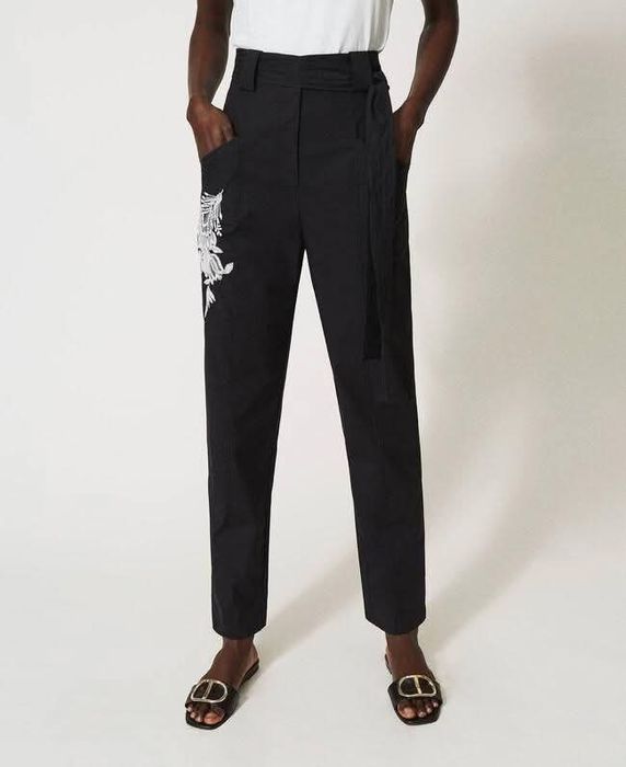 Черен панталон Twinset с колан,висока талия, размер 40/S,с мъниста,нов