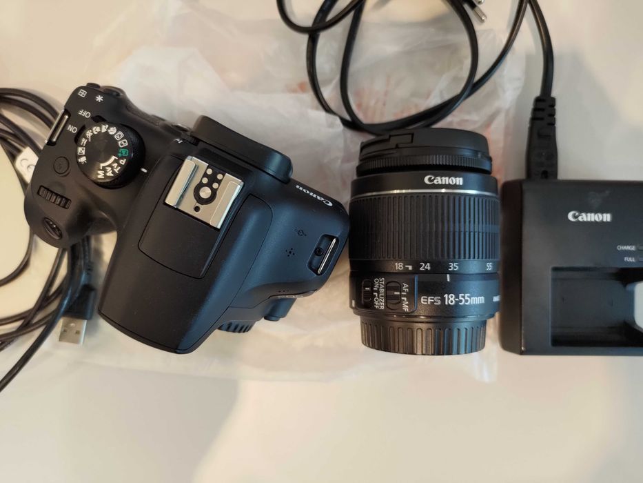 Фотоапарат Canon EOS 1300D