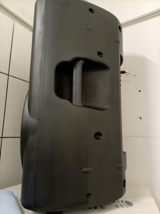 Vând boxă beringer și mixer