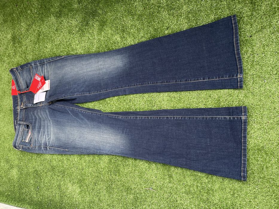 Review Tommy hilfiger diesel bershka true religion dolce gabanna