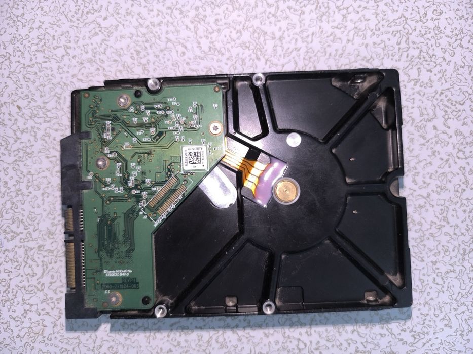 WD Green 3TB SATA Qattiq Disk (WD30EZRX)