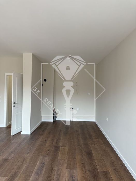 Продава се Двустаен апартамент в Пловдив, Мараша - 83 кв.м за 1900 €/кв.м - Снимка #1