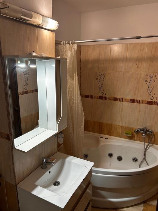 Apartament cu 3 cam, tip PB, mobilat si utilat, Rogerius, str.Moldovei