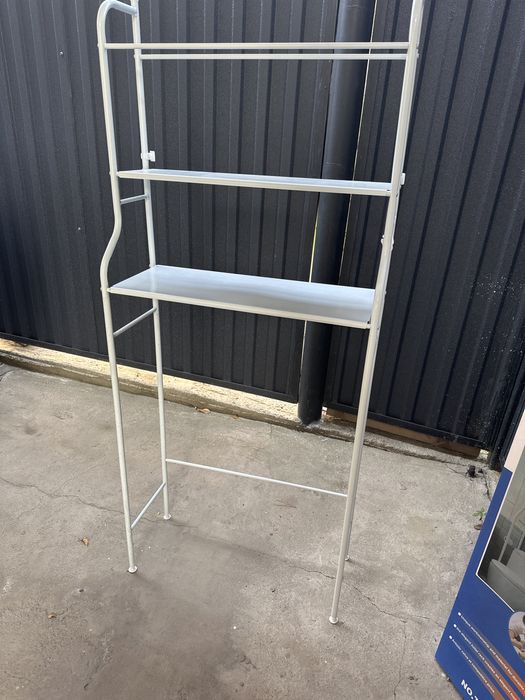 Полка доя ванной комнаты