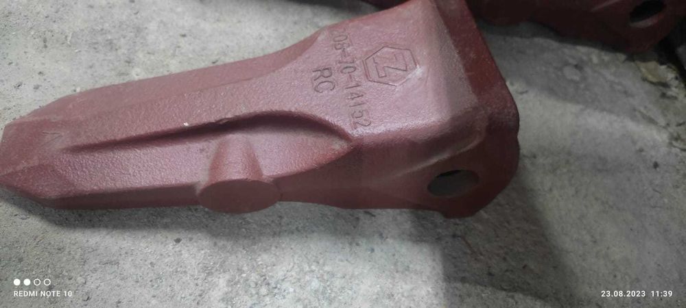 Коронка ковша Komatsu pc400-7