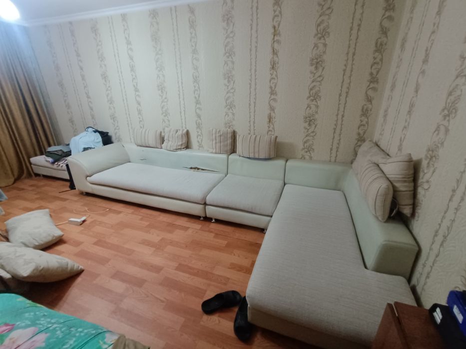 Диван угловой не раскладывающий
