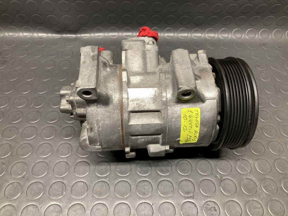 Компресор за климатик тойота аурис/Toyota auris 1.6vvt-i 132кс 10-12г