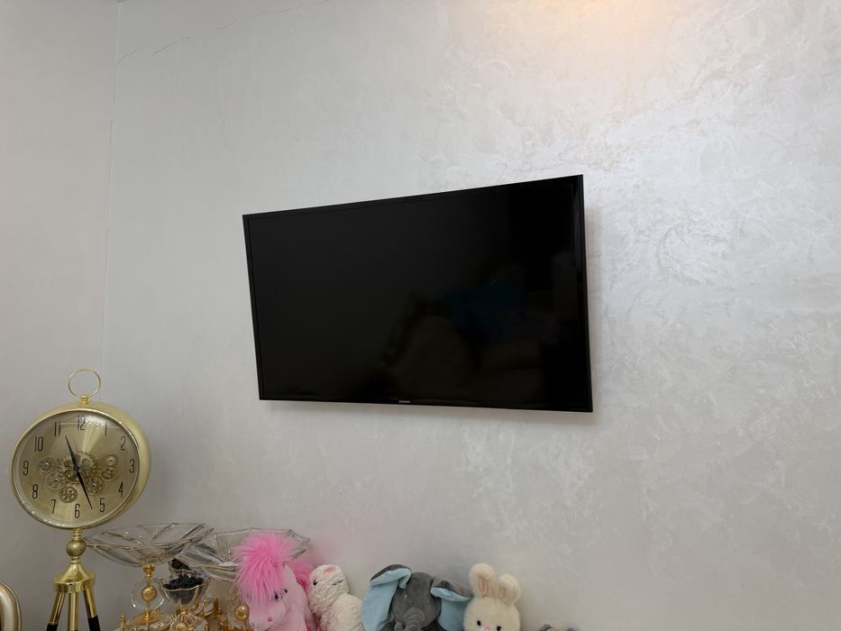 Телевизор. Samsung 40