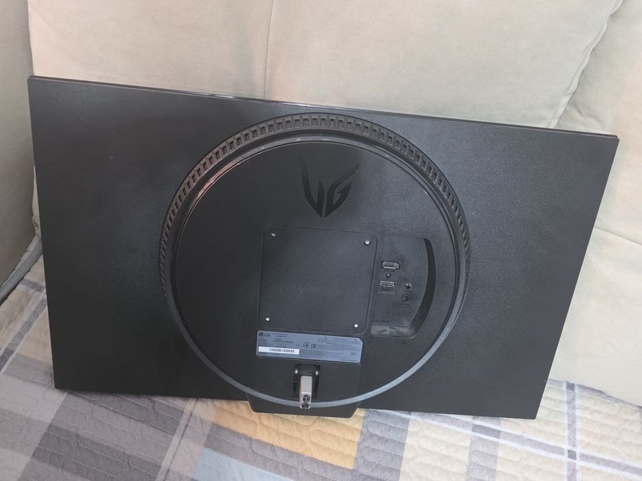 Продам монитор LG
