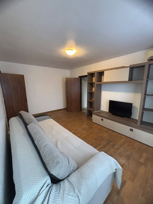 Apartament 2 camere de inchiriat- Metrou Bazilescu