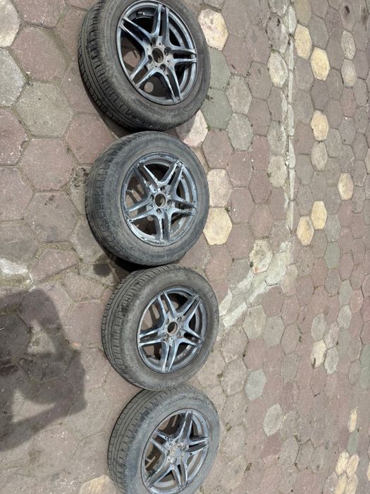 Продам диски 14 с шинами