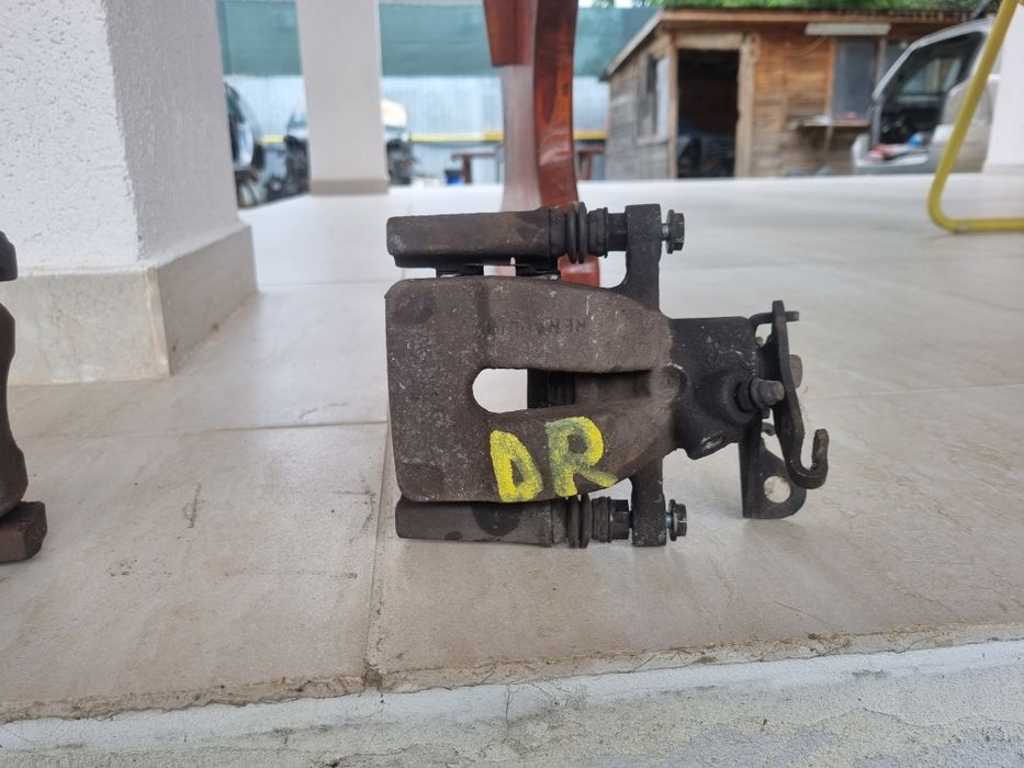 Etrieri frână spate renault megane 3