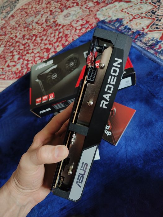 Видеокарта от AMD  RX6600 8Gb