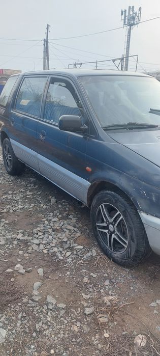 Продам Мицубиси спейс вагон