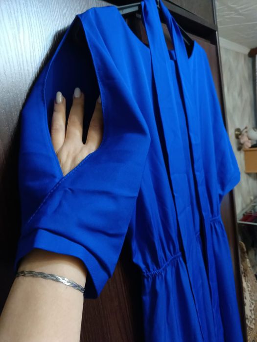 Продам платье новое